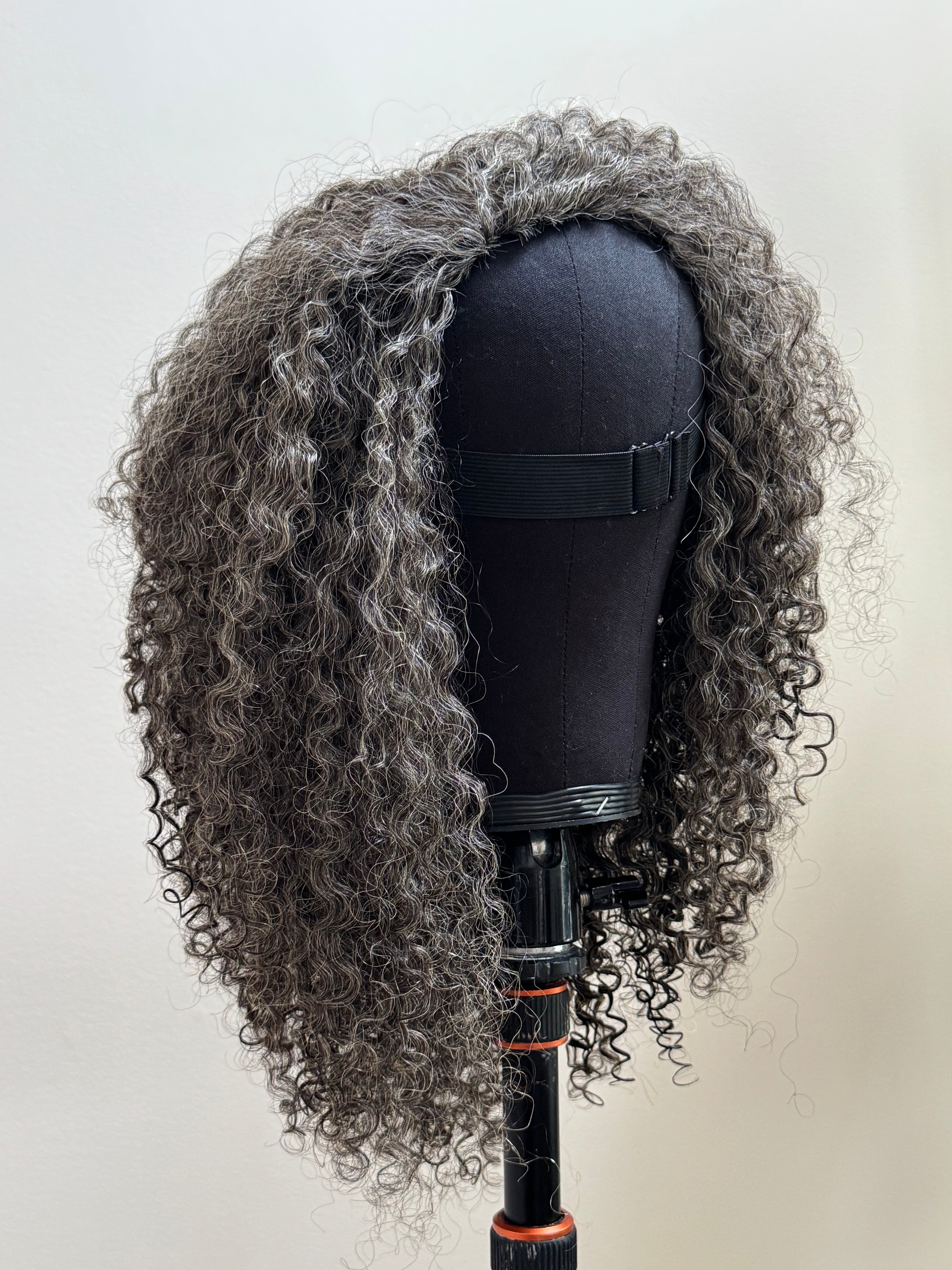 Halfwig: Burmese Curly | Gray