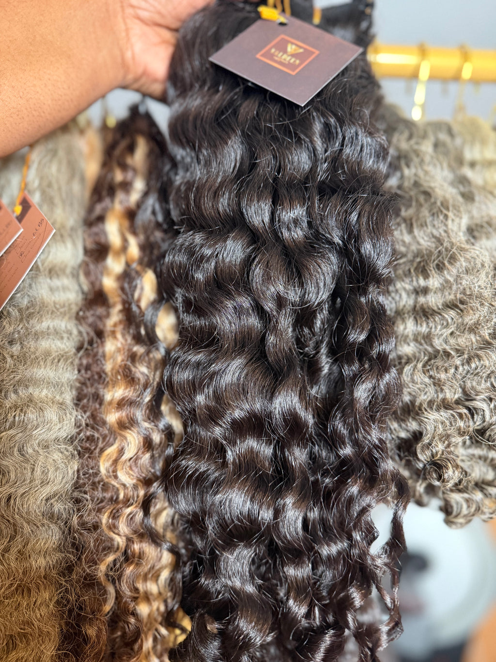 Clip Ins: Loose Curly | Luxe