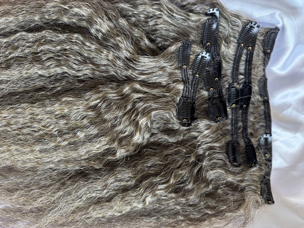 Clip Ins: Kinky Straight | Gray