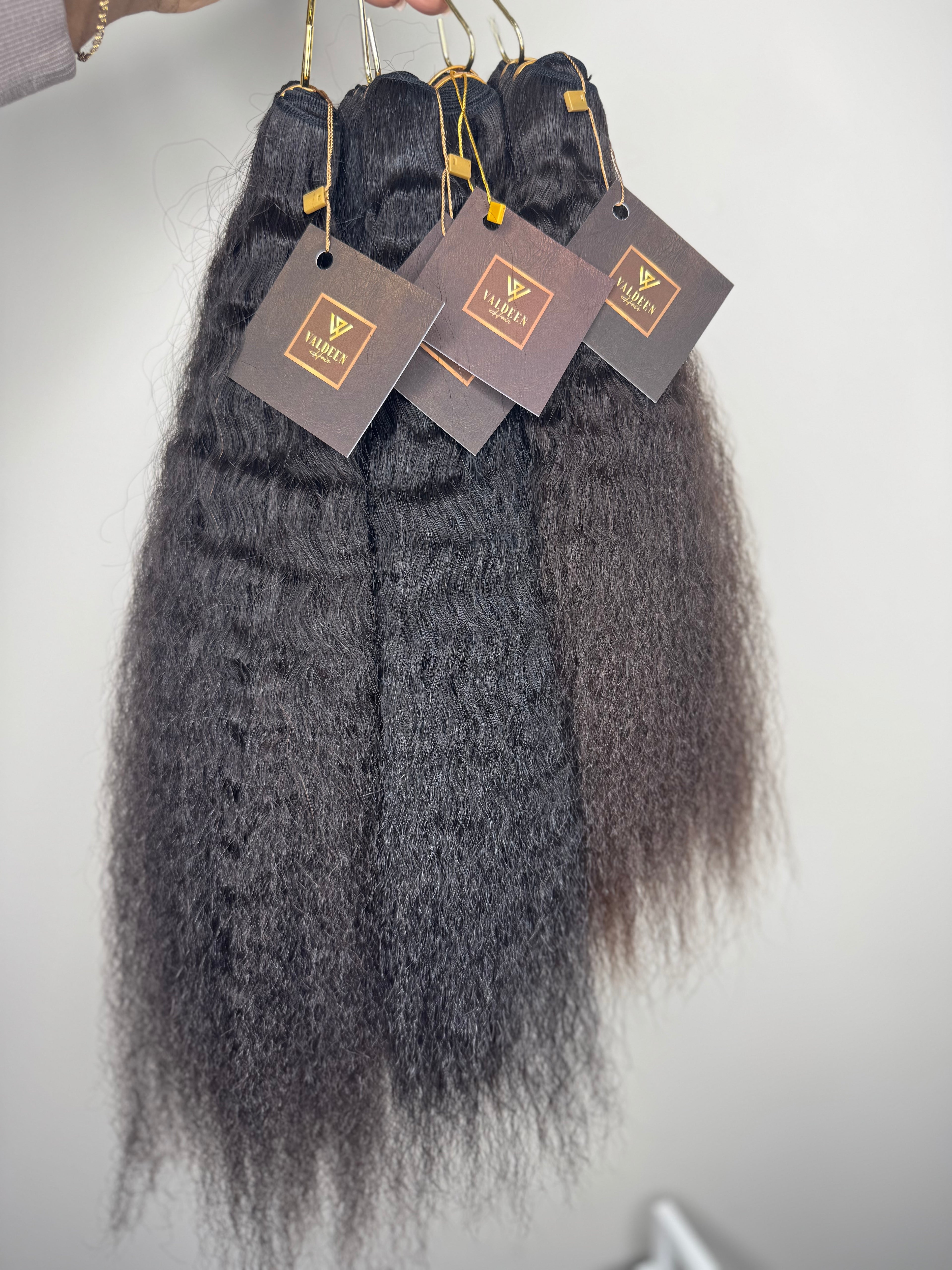 Kinky Straight | Luxe