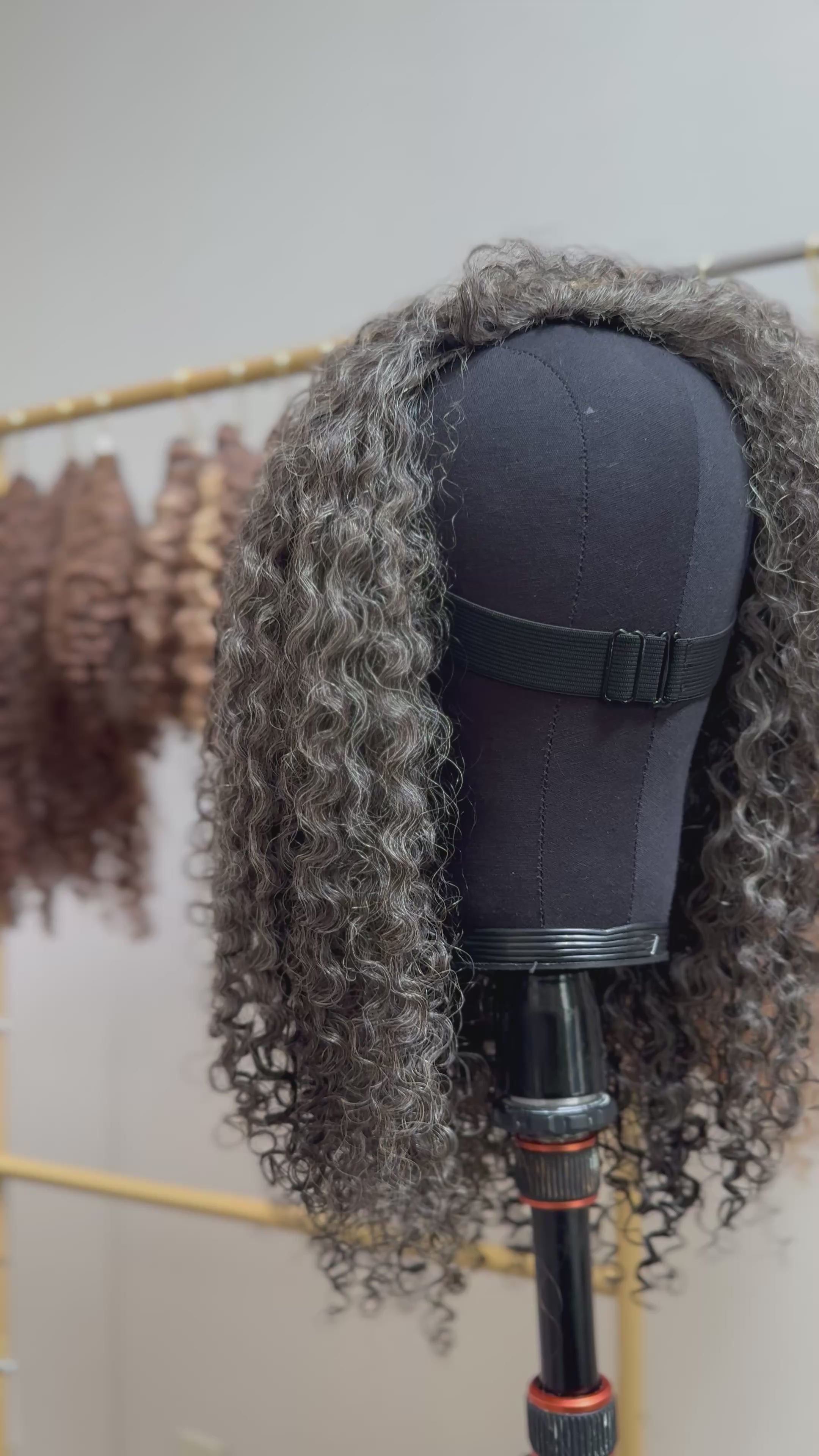 Halfwig: Burmese Curly | Gray